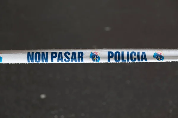 Поліцейська Стрічка Написом Ній Галісійській Non Pasar Policia Означає Англійській — стокове фото