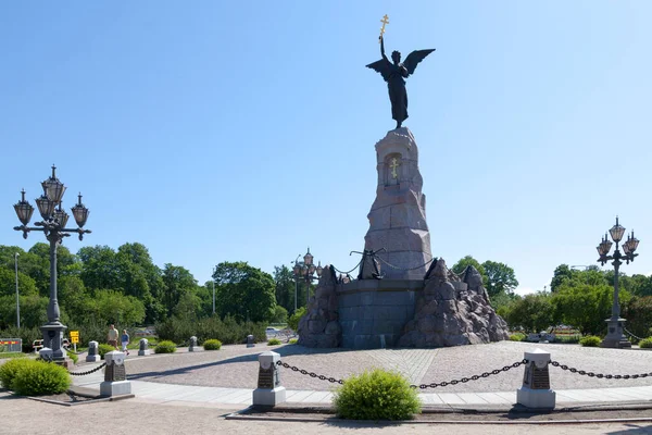 Tallin Estonia Czerwca 2019 Pomnik Russalki Brązowy Pomnik Rzeźbiony Przez — Zdjęcie stockowe
