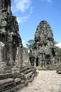 Bayon Angkor Thom 'un en önemli parçasıdır..
