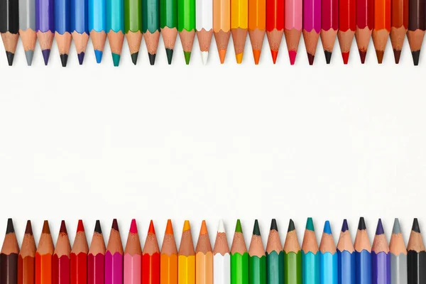 Crayones Línea Una Hoja Papel Blanco —  Fotos de Stock