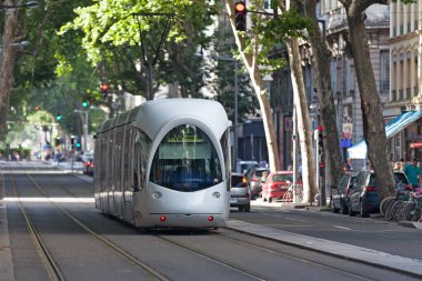 Lyon, Fransa - 10 Haziran 2018: Bölgenin başkenti Auvergne-Rhone-Alpes 'te tramvay turu.