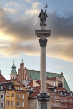 Sigismund Sütunu (Lehçe: Kolumna Zygmunta III Wazy), Polonya 'nın başkenti Varşova' da popüler bir buluşma yeri olarak kullanılan Kral III..