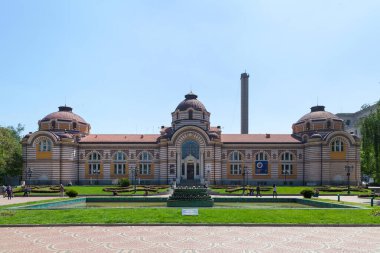 Sofya, Bulgaristan - 18 Mayıs 2019: Bölgesel Tarih Müzesi, tarihi bir sergi olup, tarihi çağlardan günümüze ve kültürel olaylara kadar uzanmaktadır..