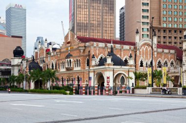 Kuala Lumpur, Malezya - 12 Eylül 2018: Panggung Bandaraya DBKL (DBKL Şehir Tiyatrosu için Malay), Jalan Tun Perak ve Jalan Raja kavşağında Merdeka Meydanı 'nın karşısındaki tarihi tiyatro salonu..