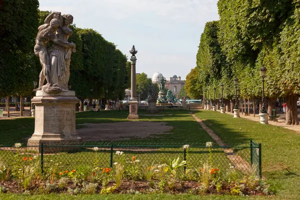 Jardin Luxembourg Com Observatório Paris Segundo Plano Fotografia De Stock