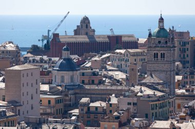 Cenova, İtalya - 29 Mart 2019: Cenova Katedrali (İtalyanca: Duomo di Genova, Cattedrale di San Lorenzo), Saint Lawrence (San Lorenzo) 'ya adanmış Roma Katolik katedrali..