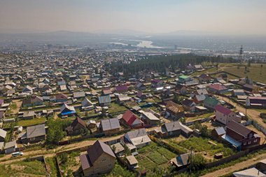 Rusya 'daki Buryatia Cumhuriyeti' nin başkenti Ulan-Ude 'nin havadan görünüşü.