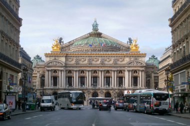 Paris, Fransa - 19 Ekim 2017: The Palais Garnier (Garnier Operası) 1861-1875 yılları arasında Paris 'in 9..