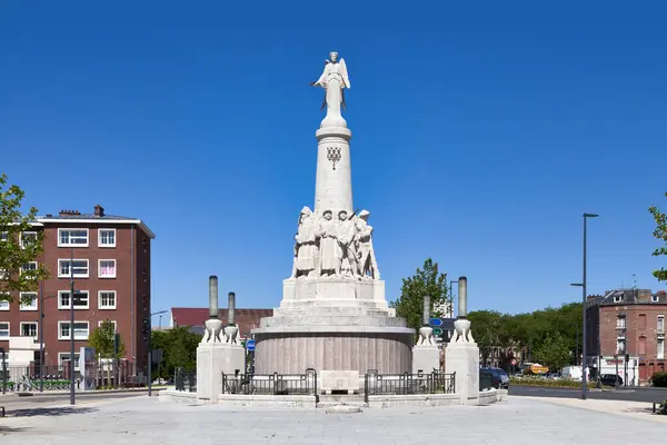 stock image Amiens, France - May 29 2020: The War memorial of sculptor Albert Roze was erected in 1929 in the middle of the roundabout of Place Marechal Foch to commemorate the departure of the troops from the garrison who had taken this crossroads in 1914.