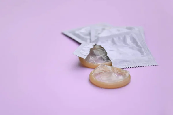 Many White Packages Unopened Condoms Pink Background Using Condom Reduce — ストック写真