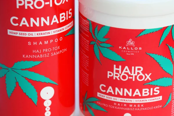 Kharkiv, Ukrayna - 11 Haziran 2022: Profesyonel saç kozmetiği Kallos eksiksiz ve güvenilir bakım için gerçek bir cennet.