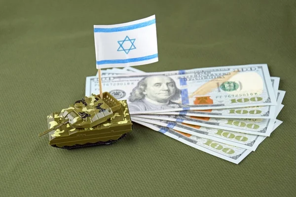 Боевой Танк Израильским Флагом Фоне Банкнот Доллара Сша Концепция Военной Стоковая Картинка