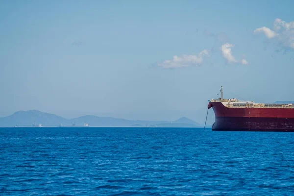 Tankowiec Transportujący Ropę Paliwo Przez Ocean Australii — Zdjęcie stockowe