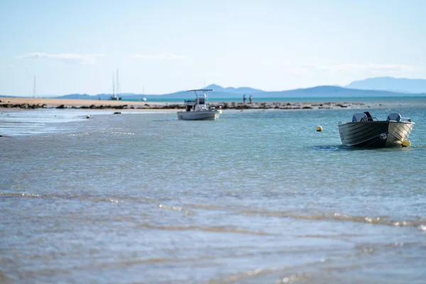 Білий Піщаний Пляж Квінсленді Австралія Човнами Туризмом Влітку — стокове фото
