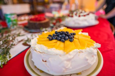 christmas big pavlova in summertime in australia 
