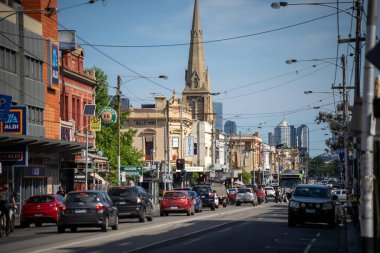 Yazın brunswick Melbourne caddesinde