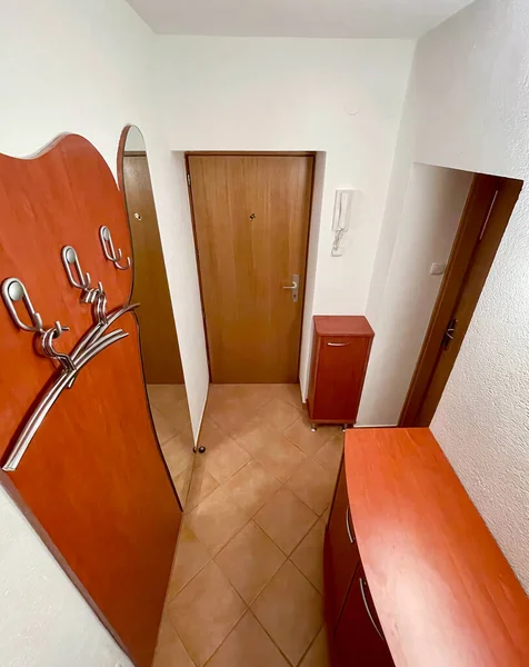 Domzale Slovenia November 2022 Anteroom Apartemen Dilengkapi Dengan Furnitur Dan — Stok Foto