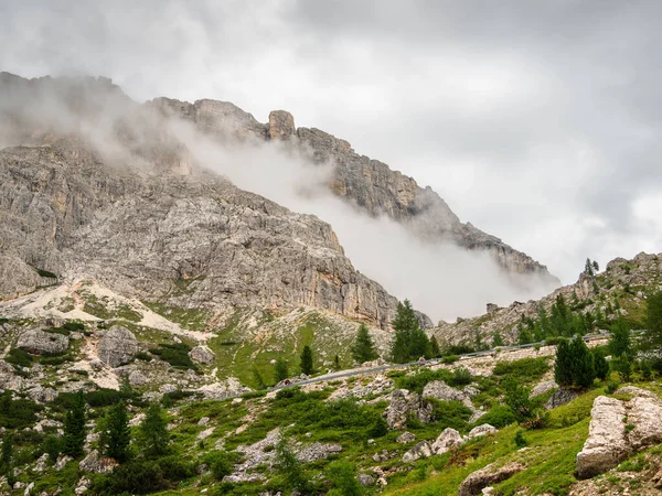 Tempo Nuvoloso Col Lana Nelle Dolomiti — Foto Stock