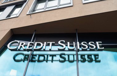 Liestal, İsviçre - 10 Mayıs 2023: Credit Suisse, UBS tarafından iflastan sonra devralınan bir İsviçre bankası.