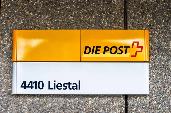 Liestal Svájc 2023 Május Svájci Posta Cégtáblája Liestalban — Stock Fotó