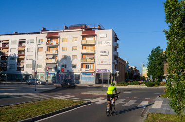 Murska Sobota, Slovenya - 15 Temmuz 2023: Slovenya 'nın kuzeydoğusunda yer alan Murska Sobota kasabası Prekmurje' nin tarihi bölgesinde yer almaktadır.