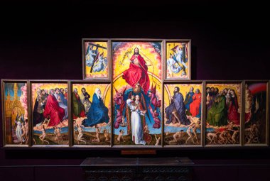 Beaune, Fransa - 16 Ağustos 2023: The Last Judgement by Rogier van der Weyden Hospices de Beaune 'de sergilendi