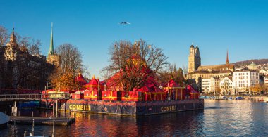 Zürih, İsviçre - 23 Kasım 2023: Conelli Sirki İsviçre 'deki ilk Noel sirkidir..