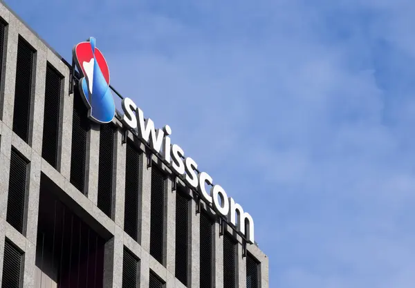 Genf Schweiz Februar 2024 Swisscom Ist Ein Bedeutender Telekommunikationsanbieter Der lizenzfreie Stockfotos
