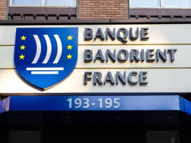 Londra, Birleşik Krallık - 25 Haziran 2024: Banque Banorient France Bank Orta Doğu ve Kuzey Afrika ile bağlantısı olan şahıs, şirket ve kuruluşların ihtiyaçlarına hizmet etmektedir.