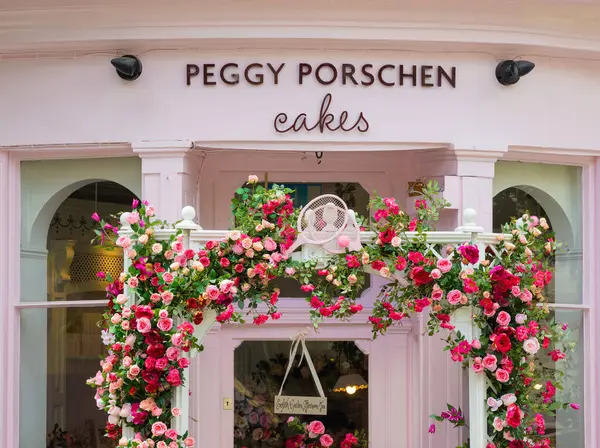 Stock image London, United Kingdom - June 25, 2024: Peggy Porschen Cakes is a renowned bakery and cafe located in London