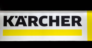 Innsbruck, Avusturya - 20 Mart 2025: Karcher, dünya çapında tanınan yüksek kaliteli temizlik ekipmanı ve çözümleri üreten bir markadır.