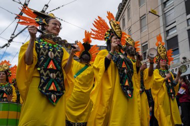 Lozan, Vaud Canton, İsviçre - 14 Mayıs 2023: SWitness ZERLAND: 2023 Lozan Karnavalı katılımcıları.