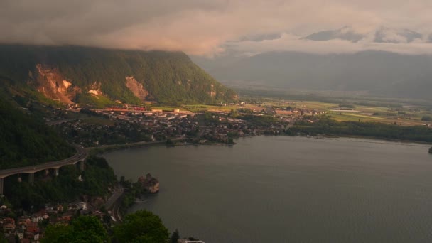 城市景观 瑞士蒙特勒的时间流逝 从山顶向日内瓦湖和蒙特勒市的景色 — 图库视频影像