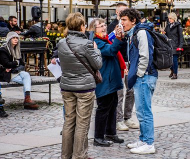 İsveç 'in Stockholm kentinde ABD ile İsveç arasında imzalanan ve ABD' ye İsveç 'te geniş kapsamlı haklar tanıyan DCA anlaşmasına (savunma işbirliği anlaşması) karşı protesto.