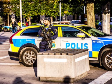 7 Ekim 'de İsveç' in merkezindeki Stockholm 'de düzenlenen Hamas terör örgütünün İsrail' e düzenlediği saldırıyı hatırlayan hafıza manifestosu. Anahtar kelime rehinelerdi, canlı ve ölü..