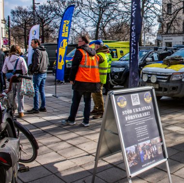 İsveç 'in başkenti Stockholm' deki Norrmalmstorg 'da düzenlenen Ukrayna' daki Rusya Savaşı 'na karşı protesto.