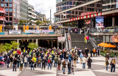 Stockholm, İsveç 'te NATO' nun bir parçası olmayı protesto etmek. 11 Mayıs 2025.
