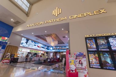 Nakhonpathom, Tayland - 8 Aralık 2024: Nakhon pathom Cineplex Merkez alışveriş merkezi Nakhonpathom 