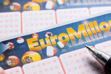 Euromillone biletinin ayrıntıları İspanya Devleti Piyangoları ve bahislerine tekabül ediyor