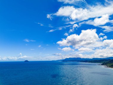 Güzel Ufuk 'taki Ada