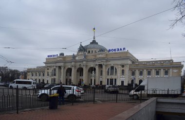 Odessa, Ukrayna, 19 Şubat 2025. Odessa 'daki tren istasyonu inşaatı.