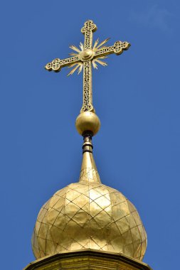 Kiev 'deki St. Sophia Katedrali' nin merkez kubbesinin haçı..