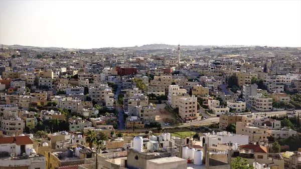 普通のアラブシティの空のラインパノラマ — ストック写真