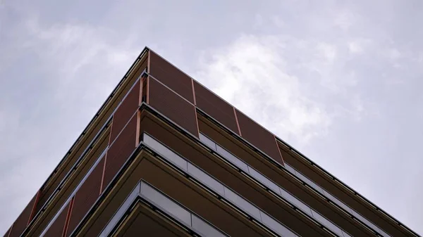 Corner Contemporary Residential Building Facade — Stock Photo, Image