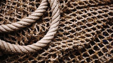 Halat ve balık ağıyla kırsal arkaplan