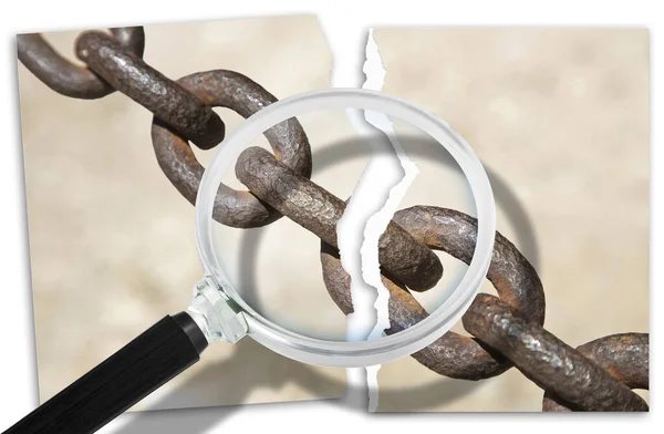 Look Reasons Relationship Break Ups Breaking Chains Focus Concept Ripped — Stock Photo, Image