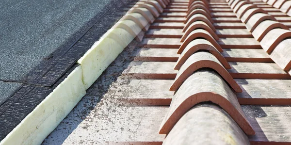 Střešní Tepelná Izolace Polystyrenovými Panely Potaženými Vodotěsnou Membránou Pod Betonovou — Stock fotografie