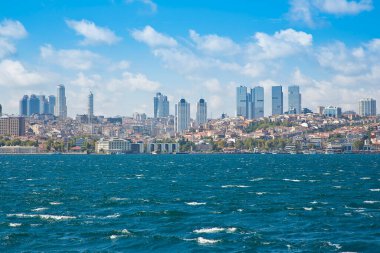 İstanbul 'un İstanbul Boğazı' ndan alınan yeni kentinin panoramik manzarası