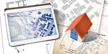 Binaların olduğu kadastro haritası, ev yapımı için ücretsiz arazi paketi - ev modeli ve dijital tabletle inşa etkinliği ve inşaat endüstrisi konsepti