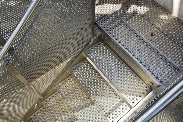 Dış kapılar için yeni güvenlik mekanizması paslanmaz çelik levha ile geliştirilmiş yapışkanlık - endüstriyel merdiven, yapı ve korkuluklar tamamen paslanmaz çelikten